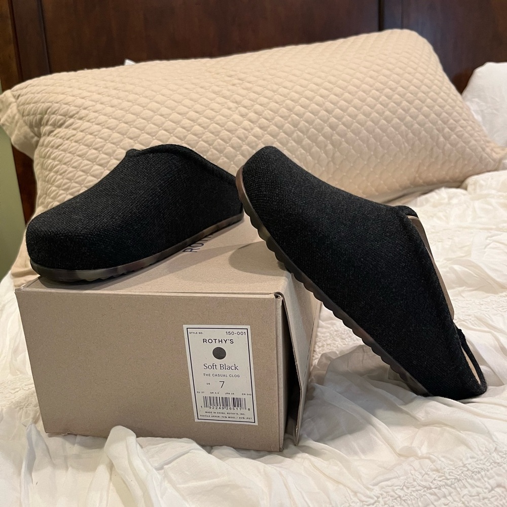 SOLD. NFS. Rothy’s The Casual Clog, New, never worn